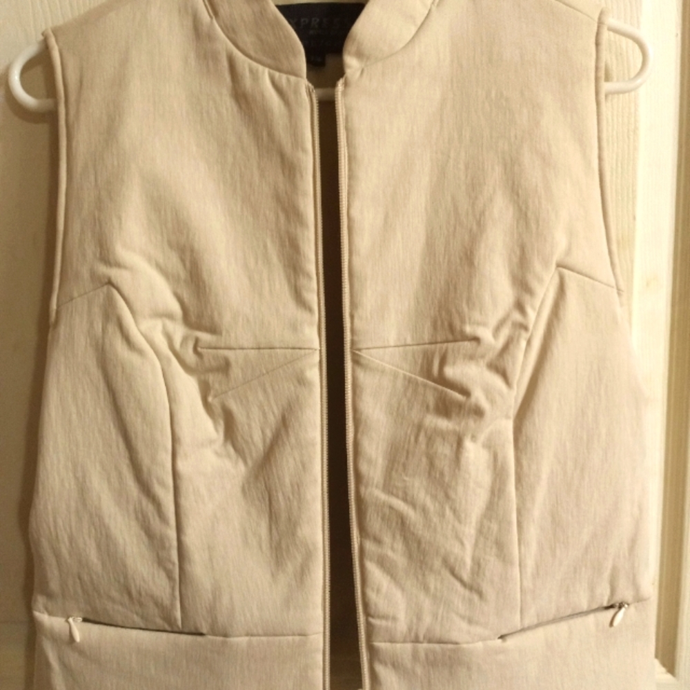Express Sleeveless Fleece